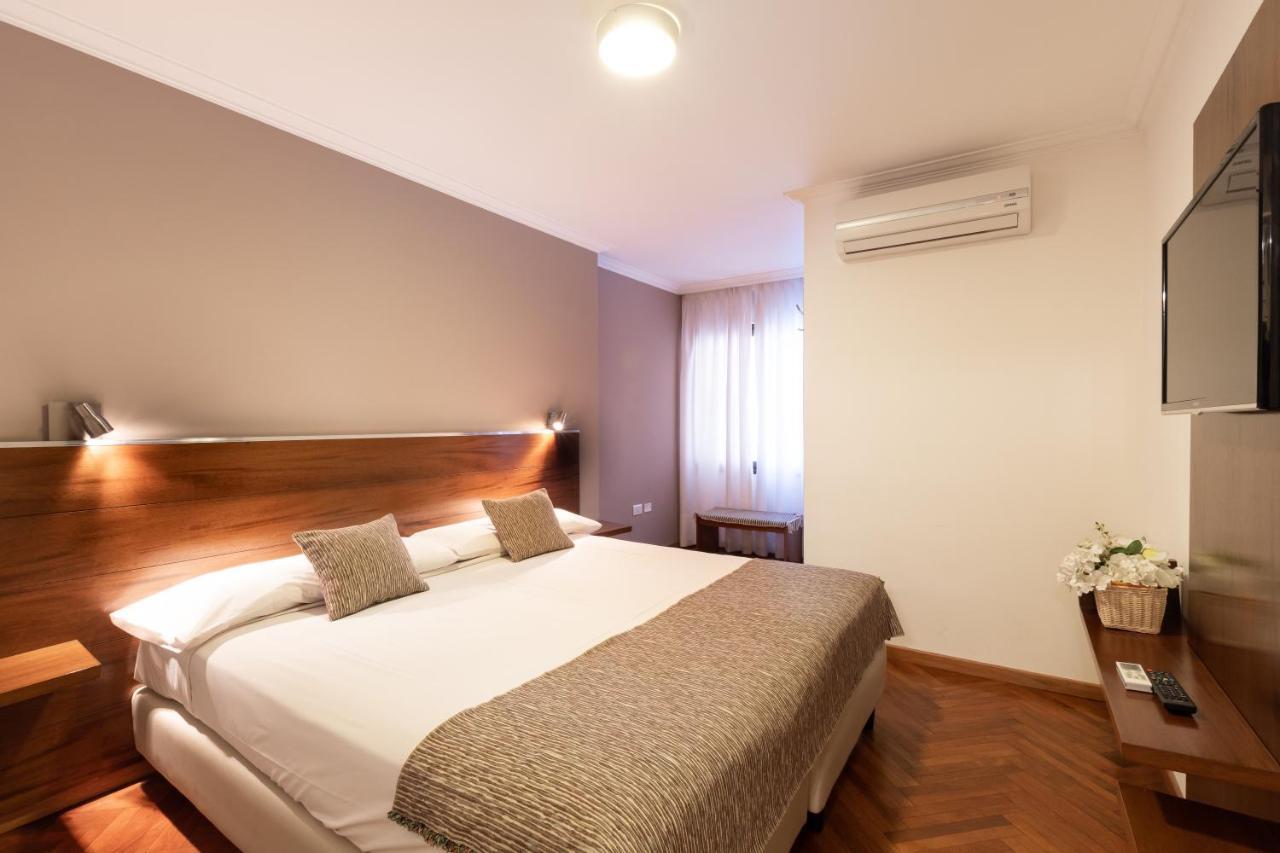 At Suites Córdoba Eksteriør bilde